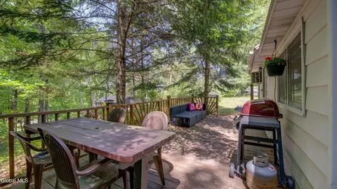 Exterior - 111 Pike St, Broadalbin, NY 12025 photo 4 of 11