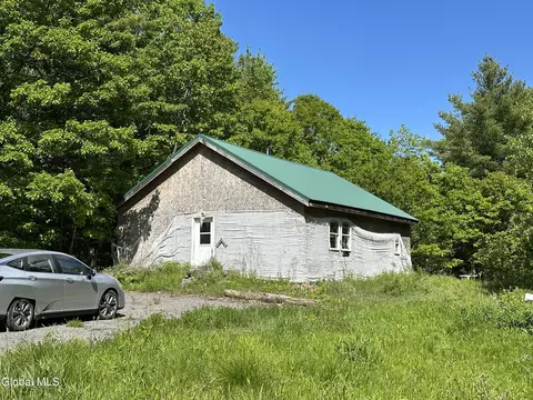 420 Tillboro Rd, Saint Johnsville, NY 13452