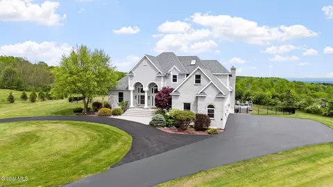 2676 Currybush Rd, Rotterdam, NY 12306