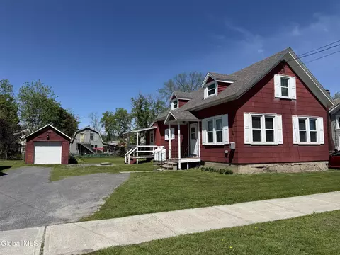 43 George St, Fort Ann, NY 12827