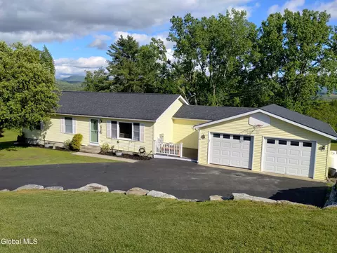 594 Wilson Hill Rd, Hoosick Falls, NY 12090