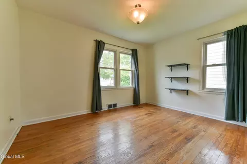 Bedroom - 1702 Lenox Rd, Schenectady, NY 12308 photo 1 of 10