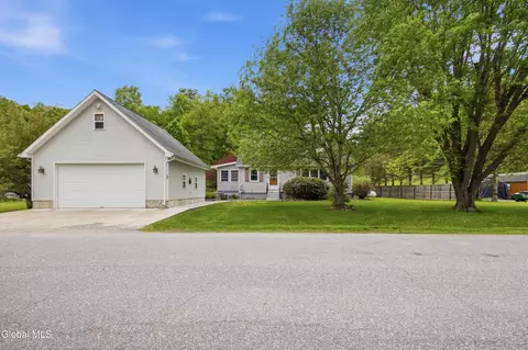 Exterior - 29 Morgans Ln, Fort Ann, NY 12887 photo 2 of 7
