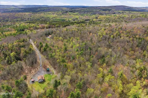 400 Greenbush Hill Rd, Warnerville, NY 12187