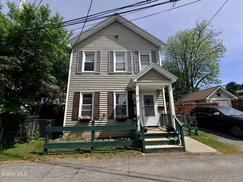 11 Court St, Johnstown, NY 12095
