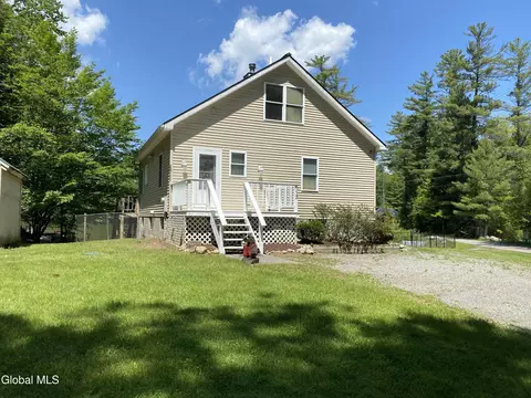 Exterior - 2 Birch Ct, Corinth, NY 12822 photo 6 of 6