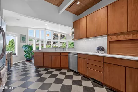Kitchen - 218 Ormond St, Albany, NY 12208 photo 1 of 7