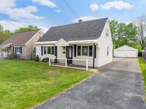 2115 Fiero Ave, Schenectady, NY 12303