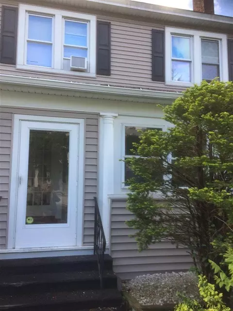 17 Winthrop Ave, Albany, NY 12203