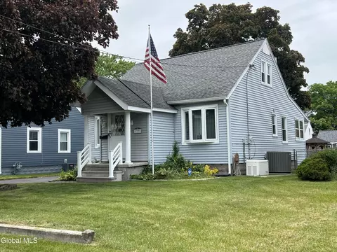 1222 Paul Ave, Schenectady, NY 12306
