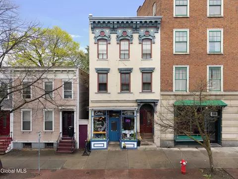418 Madison Ave, Albany, NY 12210