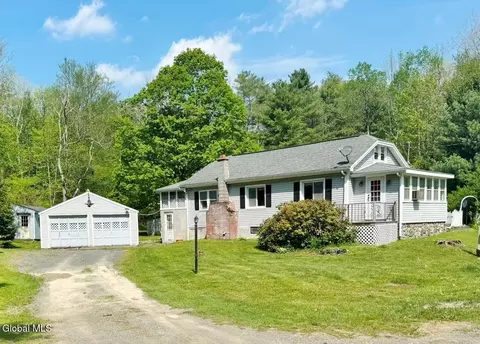 161 Horse Heaven Rd, East Nassau, NY 12062