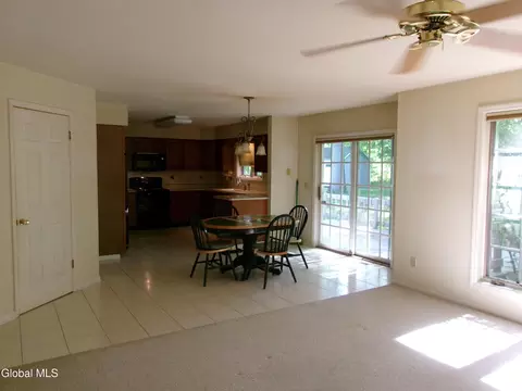 Dining - 15 Pinecrest Dr, Schenectady, NY 12309 photo 8 of 15