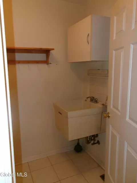 Other - 15 Pinecrest Dr, Schenectady, NY 12309 photo 8 of 25