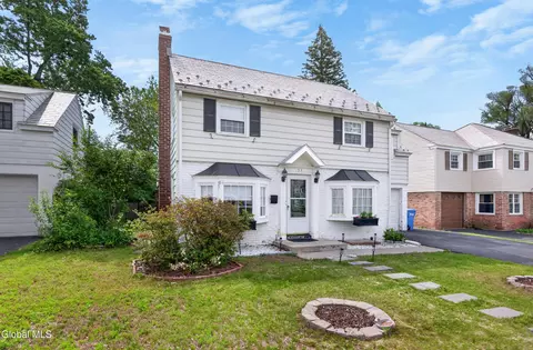 153 Rosemont St, Albany, NY 12206