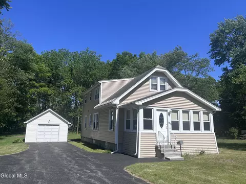 1111 Fort Hunter Rd, Schenectady, NY 12303
