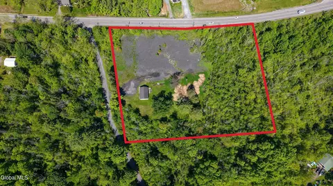 4 Connolly Rd, Ballston Lake, NY 12019
