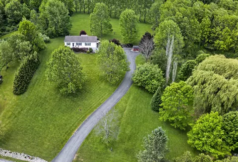 128 Valley Ct, Cobleskill, NY 12043