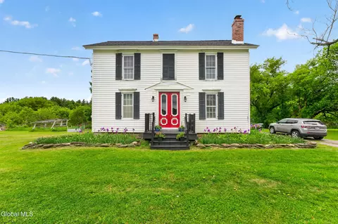 2391 County Highway 107, Amsterdam, NY 12010