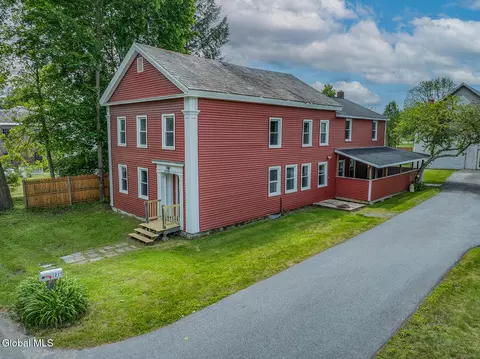 121 State Route 372, Cambridge, NY 12816