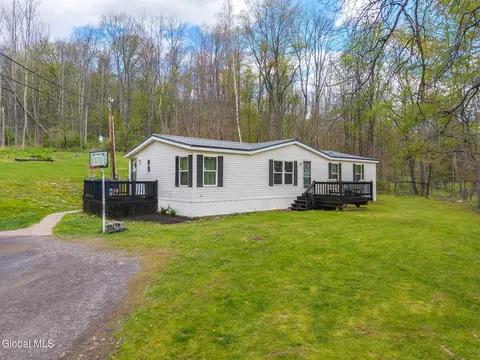129 Palmer Rd, Richmondville, NY 12149