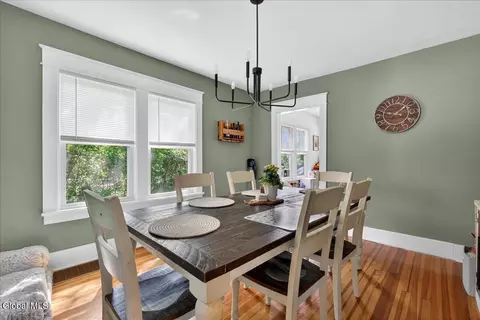Dining - 1932 Tower Ave, Schenectady, NY 12304 photo 3 of 3