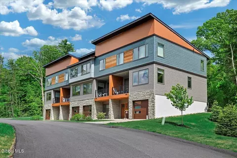 4 Footpath Way, Lake George, NY 12845