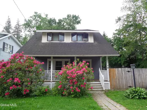 1356 Belmont Ave, Schenectady, NY 12308