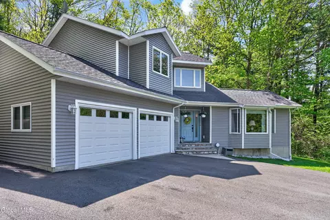 2598 New York 43, Averill Park, NY 12018