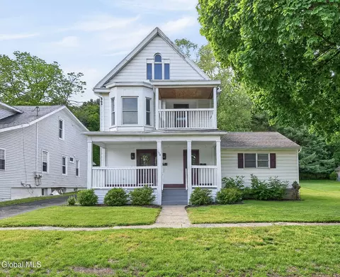 138 Davis Ave, Waterford, NY 12188