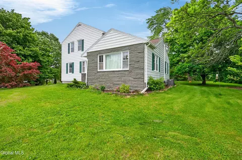 5793 Depot Rd, Voorheesville, NY 12186
