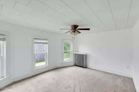 Bedroom - 2115 Colgate Pl, Schenectady, NY 12304 photo 3 of 6