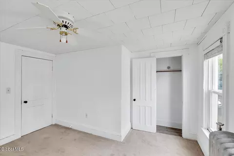 Bedroom - 2115 Colgate Pl, Schenectady, NY 12304 photo 4 of 6