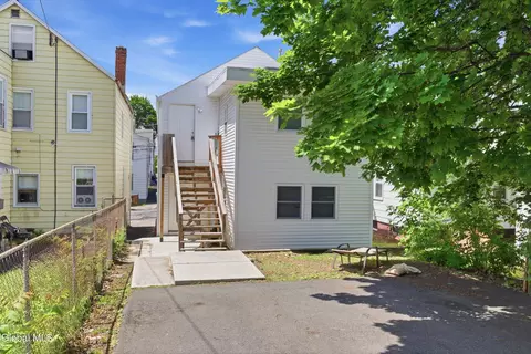 Exterior - 86 14th St, Troy, NY 12180 photo 1 of 3