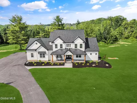 4345 Weaver Rd, Altamont, NY 12009