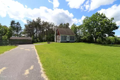 134 Albert Rd, Delanson, NY 12053