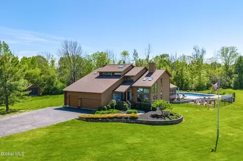 766 Waite Rd, Clifton Park, NY 12065