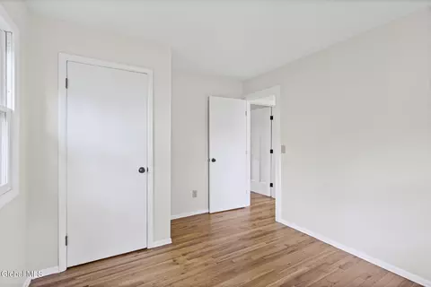 Bedroom - 118 E Poplar Dr, Delmar, NY 12054 photo 7 of 9