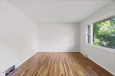 Living - 118 E Poplar Dr, Delmar, NY 12054 photo 3 of 4