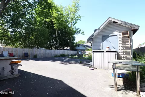 828 Harrison Ave, Schenectady, NY 12306 photo 25
