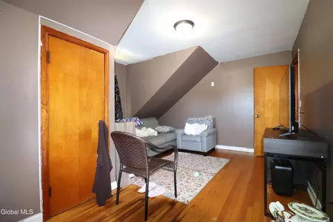 828 Harrison Ave, Schenectady, NY 12306 photo 12