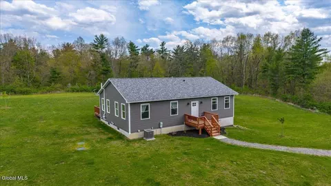 46 Thomson Rd, Greenwich, NY 12834