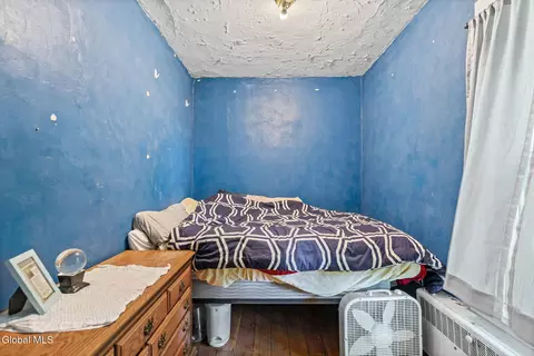 Bedroom - 55 Van Dyke Rd, Delmar, NY 12054 photo 7 of 7