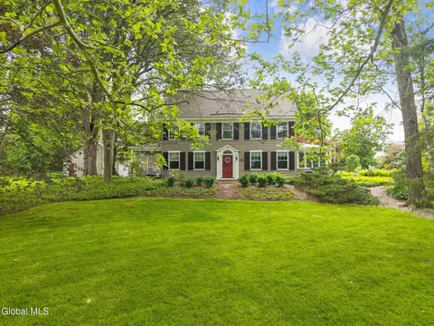 1630 New Scotland Rd, Slingerlands, NY 12159
