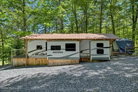 882 Stone Store Rd, Middleburgh, NY 12122