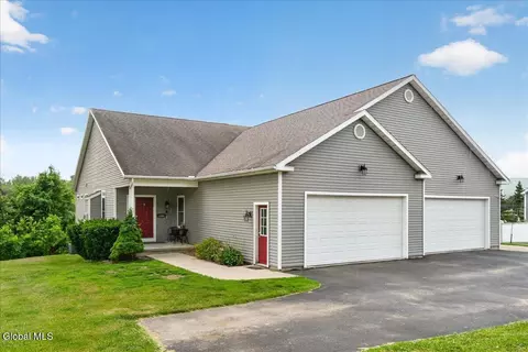 641 Mohawk Ave, Schenectady, NY 12302