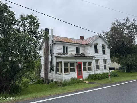 365 Rock Rd, Berne, NY 12023