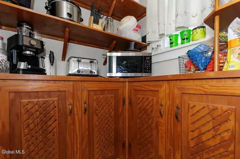 Kitchen - 1135 Baker Ave, Schenectady, NY 12309 photo 6 of 6