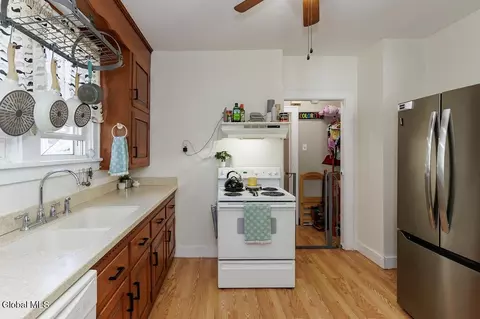 Kitchen - 1135 Baker Ave, Schenectady, NY 12309 photo 2 of 6