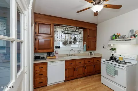 Kitchen - 1135 Baker Ave, Schenectady, NY 12309 photo 1 of 6